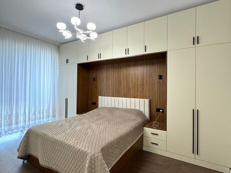 Kirayə 3 otaqlı mənzil, 90 m², İnşaatçılar: 950 ₼/ay 2