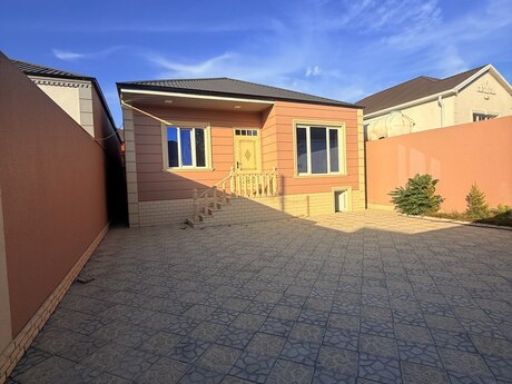 4-комн. · 105 m², Binə
