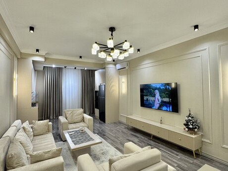 Продаётся 2-комнатная квартира в новостройке, ЖК Zümrüd Residence, 92 м², 385 000 AZN, фото 3 / 12