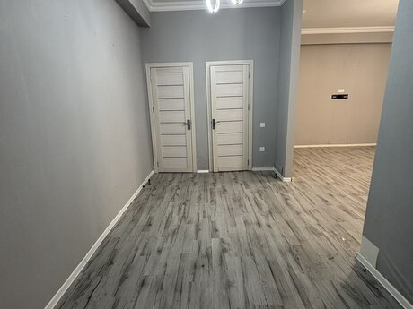 3-комнатная квартира, 90 м², 8 Noyabr: 257 000 ₼ 3