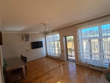 4-комнатный дом, 150 м², Əmircan: 147 000 ₼ 4