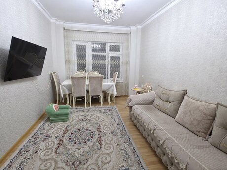 Объявление №6497330 - Баку, пос. Бакиханова, 3-комн., 80 м², 3/9 этаж