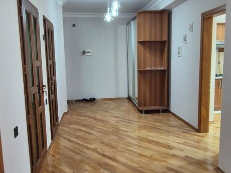 3-комн. · 124 m² · 6/13 этаж, Həzi Aslanov