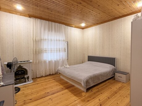 8-комнатный дом, 270 м², Binə: 150 000 ₼ 2