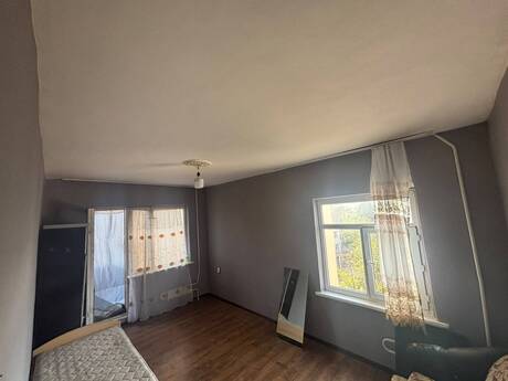 Elan №6497425 - Bakı, Qaraçuxur q., 2 otaqlı, 40 m², 6/9 mərtəbə