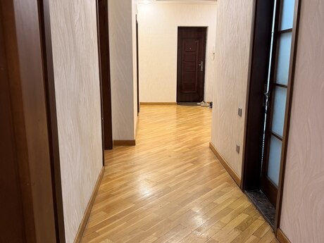 Аренда: 3-комнатная квартира, 135 м², İnşaatçılar: 950 ₼/мес 2