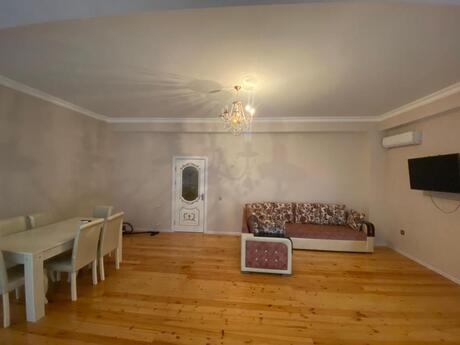 Аренда: 3-комнатная квартира, 115 м², Elmlər Akademiyası: 1 000 ₼/мес 5