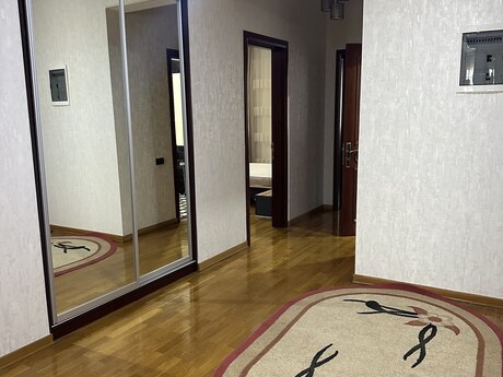 Kirayə 3 otaqlı mənzil, 140 m², Nizami: 2 000 ₼/ay 5