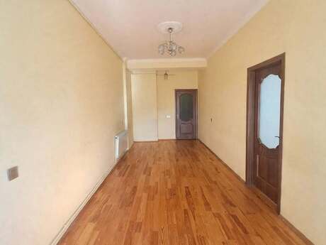 3-комнатная квартира, 75 м², Neftçilər: 198 000 ₼ 2