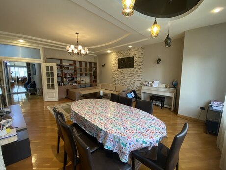 Аренда: 4-комнатная квартира, 160 м², Nəsimi: 1 400 ₼/мес 5