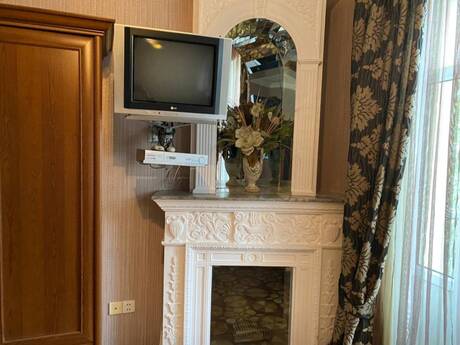 4-room apartment for rent, 125 m², İçəri Şəhər: 1 500 ₼/mo 4