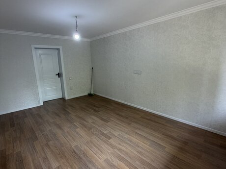 Объявление №6497778 - Баку, м. Элмляр Академиясы, 3-комн., 70 м², 2/5 этаж