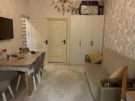 Elan №6497879 - Bakı, Memar Əcəmi m., 3 otaqlı, 68 m², 3/5 mərtəbə
