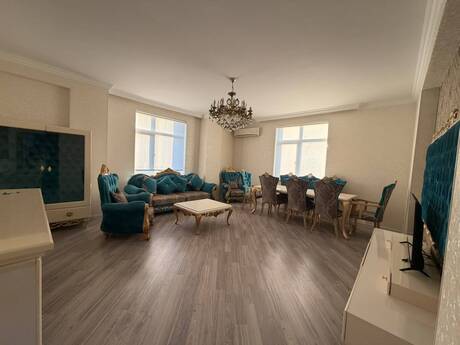 Elan №6497896 - Bakı, 8 Noyabr m., 3 otaqlı, 145 m², 11/17 mərtəbə