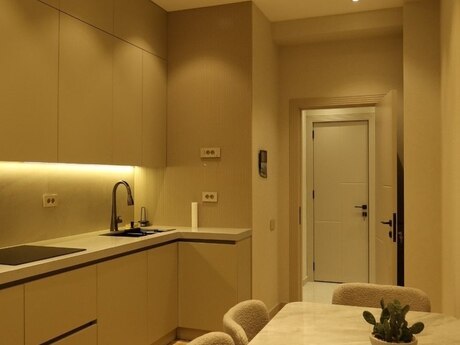 2-room apartment for rent, 85 m², Renessans Palace: 1 899 ₼/mo 4