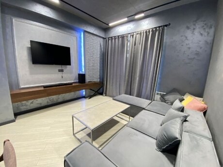 Elan №6497944 - Bakı, Ağ şəhər q., 2 otaqlı, 60 m², 5/7 mərtəbə