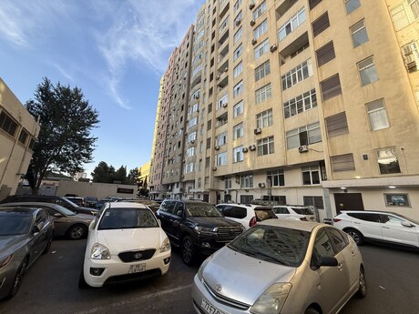 5 rooms · 202 m² · floor 14/16, Elmlər Akademiyası