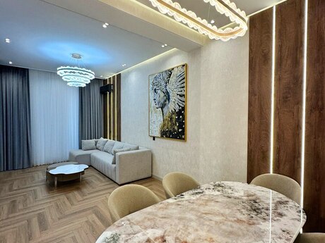 2 otaqlı mənzil, 92 m², 28 May: 455 000 ₼ 3