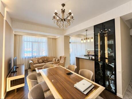 3 otaqlı mənzil, 98,9 m², Crystal Residence: 226 000 ₼ 3