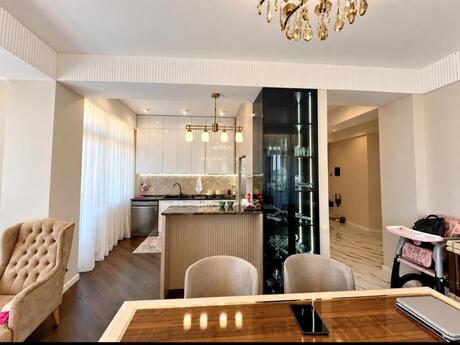 3 otaqlı mənzil, 98,9 m², Crystal Residence: 226 000 ₼ 4