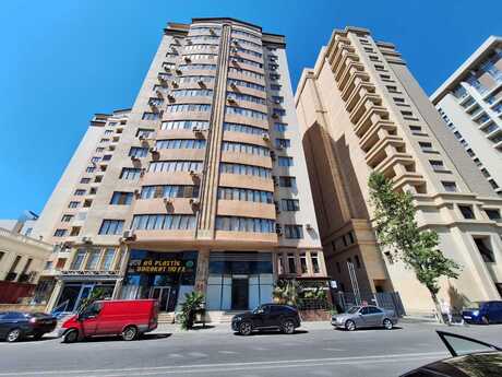 Объявление №6498239 - Баку, м. Шах Исмаил Хатаи, 4-комн., 205 м², 5/16 этаж