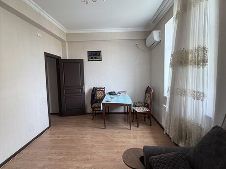 3-room apartment, 88 m², Yasamal: 216 000 ₼ 2