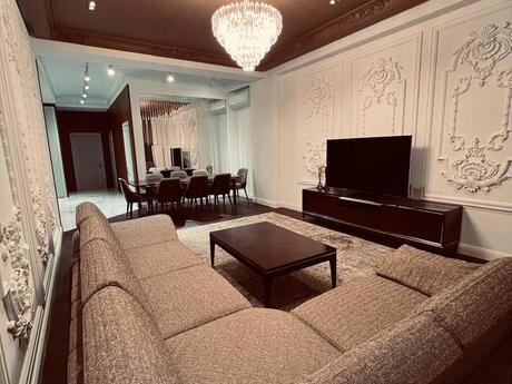 Regal Residence kompleksində 3 otaqlı yeni tikili mənzil satılır, 170 m², 749 000 AZN, şəkil 5 / 12