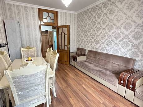 4-комнатная квартира, 115 м², İnşaatçılar: 237 000 ₼ 5