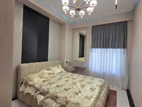 2-room apartment, 84 m², Nizami: 350 000 ₼ 3