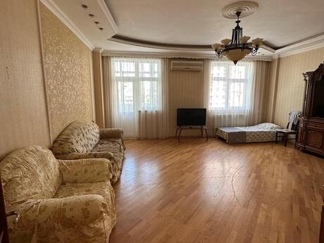 3 otaq · 135 m² · 4/16 mərtəbə, Nəriman Nərimanov