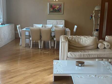 Elan №6498399 - Bakı, Elmlər Akademiyası m., 4 otaqlı, 196 m², 2/23 mərtəbə