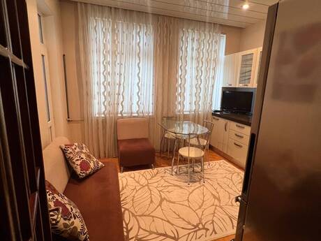 2-room apartment, 75 m², Nəriman Nərimanov: 246 000 ₼ 3