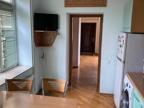 İçəri Şəhərdə 4 otaqlı köhnə tikili mənzil kirayə verilir, 120 m², 1 500 AZN/ay, şəkil 5 / 12