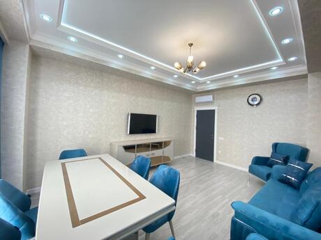 Ağ şəhərdə 2 otaqlı yeni tikili mənzil kirayə verilir, 95 m², 1 400 AZN/ay, şəkil 3 / 12