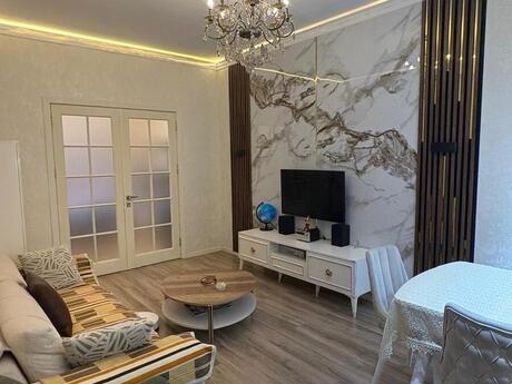 3-room apartment, 96 m², Memar Əcəmi: 265 000 ₼ 2