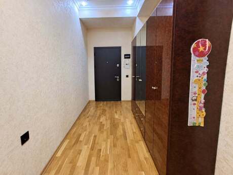 Аренда: 3-комнатная квартира, 110 м², Neftçilər: 900 ₼/мес 2