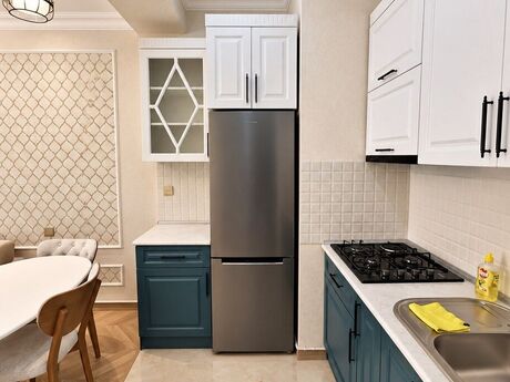 Kirayə 2 otaqlı mənzil, 85 m², Gənclik: 1 200 ₼/ay 3