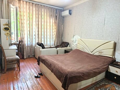 Elmlər Akademiyasında 3 otaqlı köhnə tikili mənzil satılır, 80 m², 275 000 AZN, şəkil 3 / 12