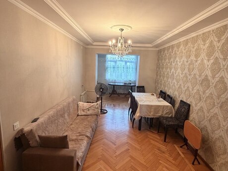Elan №6498732 - Bakı, Azadlıq Prospekti m., 3 otaqlı, 72 m², 5/5 mərtəbə