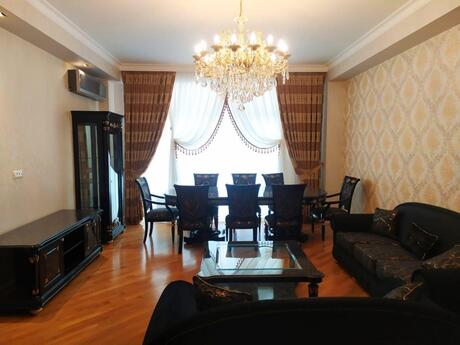 Объявление №6498759 - Баку, Наримановский  р., 4-комн., 178 м², 11/16 этаж