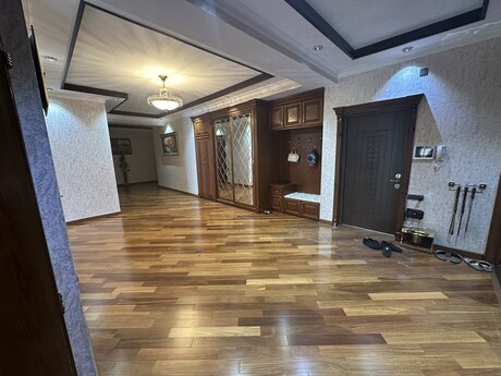 5-room apartment, 270 m², 28 May: 799 000 ₼ 4