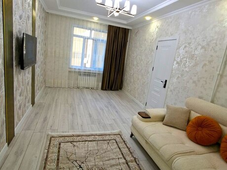 3-room apartment, 65 m², Bakıxanov: 184 000 ₼ 2