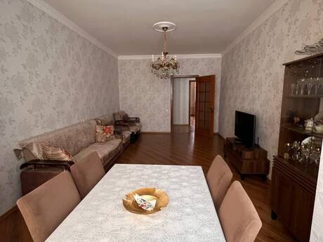 Elan №6498823 - Bakı, Elmlər Akademiyası m., 2 otaqlı, 61 m², 5/5 mərtəbə