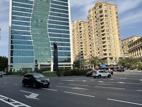 3 otaq · 115 m² · 4/14 mərtəbə, Nizami
