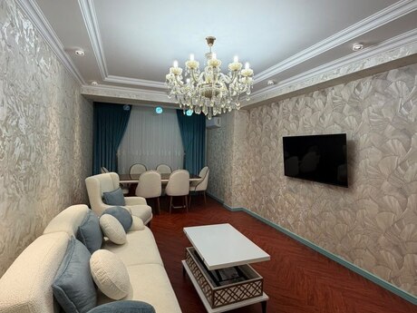 3-комнатная квартира, 147 м², Neftçilər: 450 000 ₼ 5