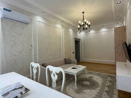 Kirayə 3 otaqlı mənzil, 90 m², Nəriman Nərimanov: 1 300 ₼/ay 3