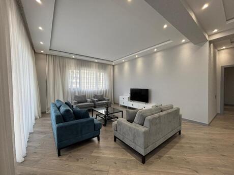 Kirayə 3 otaqlı mənzil, 160 m², Ağ şəhər: 2 500 ₼/ay 3