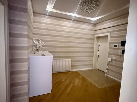 Badamdarda 3 otaqlı yeni tikili mənzil satılır, 123 m², 375 000 AZN, şəkil 3 / 12