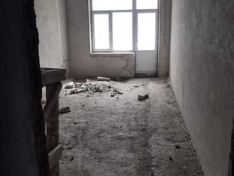 3-room apartment, 120 m², Azadlıq Prospekti: 215 000 ₼ 2