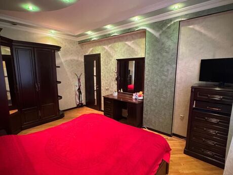 Продаётся 3-комнатная квартира в новостройке, Azadlıq Prospekti, 110 м², 280 000 AZN, фото 4 / 12